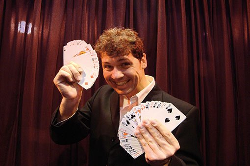 Contratar SHOWS DE MAGIA al: 011 5452-1766 ✅ Whatsapp 5 Contratar Shows de Magia / Adrian Guerra