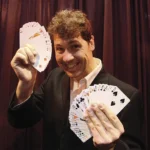 Contratar a ADRIAN GUERRA al 011 5452-1766 - Magia y Humor