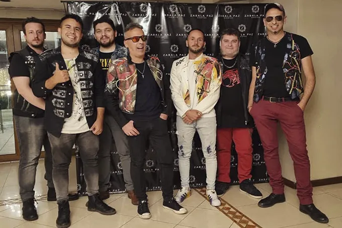 Contratar a FIESTEROS al 011 5452-1766 - Bandas de Covers Contratar a FIESTEROS al 011 5452-1766 - Bandas de Covers