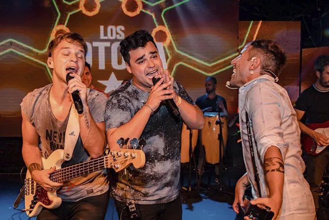 Contratar a LOS TOTORA al 011 5452-1766 Shows en Vivo para Eventos Contratar a LOS TOTORA al 011 5452-1766 Shows en Vivo para Eventos