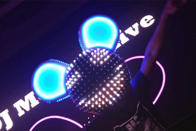 Contratar a DJ MOUSE al 011 5452-1766 - Shows de Animación