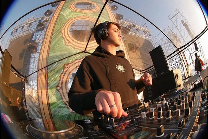 Contratar a BAUTI BORY DJ al 011 5452-1766 - Shows en Vivo