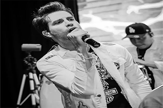 LA DEVICHENZI Contacto al: 011 5452-1766 ✅ Bandas de Covers