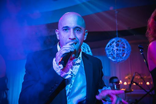 THE GROOVERS Contacto al 011 5452-1766 - Bandas de Covers