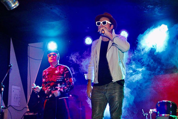 LOS TULIPANES Contacto al 011 5452-1766 - Banda en Vivo LOS TULIPANES Contacto al 011 5452-1766 - Banda en Vivo