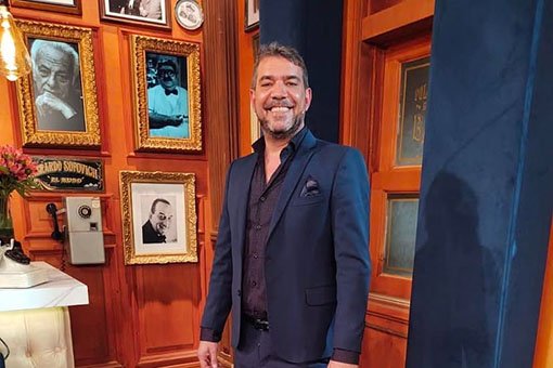 Contratar a ADRIAN CORMILLOT Contacto al: 011 5452-1766 / Charlas y Conferencias.