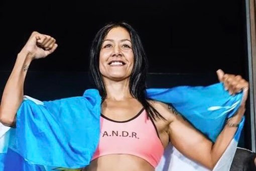 Contratar a ERICA FARIAS Contacto al: 011 5452-1766 / Charlas y Conferencias.