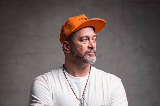 Contratar a LEANDRO LELE CRISTOBAL Contacto al: 011 5452-1766 / Charlas y Conferencias.