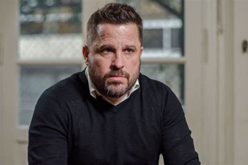 Contratar a MARTIN TETAZ Contacto al: 011 5452-1766 / Charlas y Conferencias.