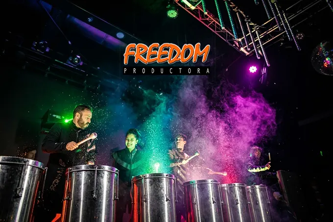 Contratar a Splash al 011 5452-1766 - Freedom Productora